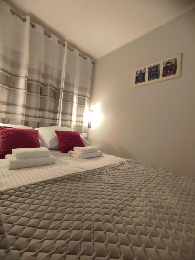 אולז'טין Apartament Red מראה חיצוני תמונה